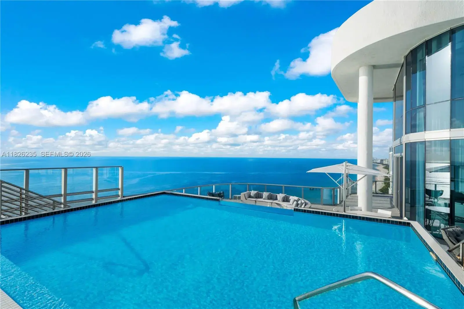 4 bedroom 5 bath for sale at 17475 Collins Ave, Sunny Isles Beach FL 33160
