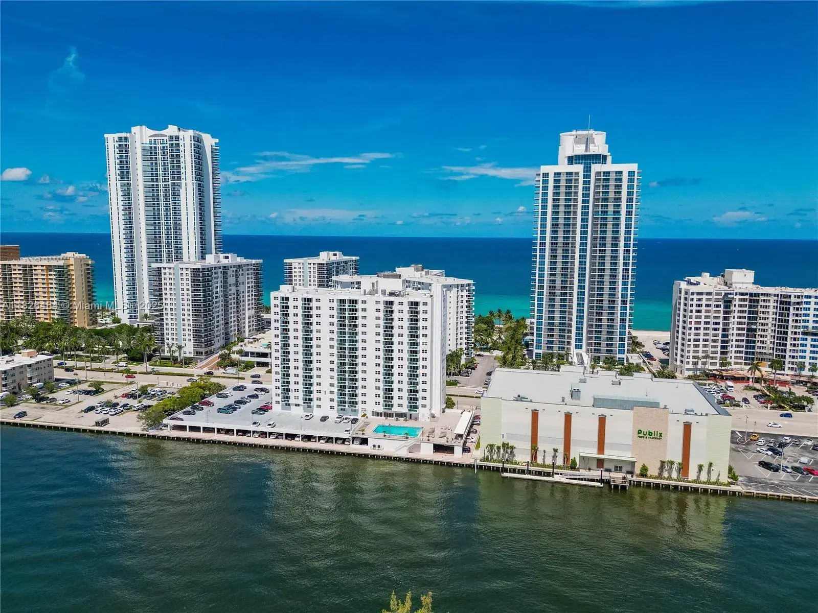 2 bedroom 2 bath Residential for sale at 3000 S Ocean Dr # 702, Hollywood FL 33019