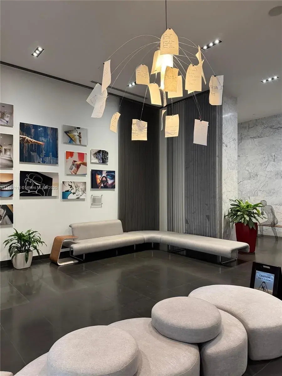 1600 NE 1st Ave # 1517, Miami FL 33132