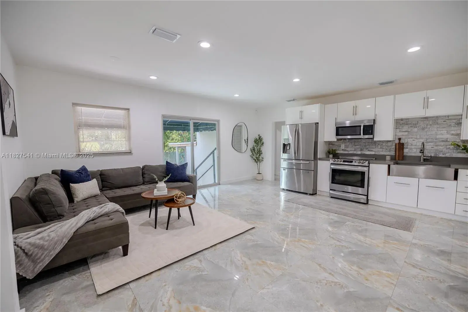 3 bedroom 2 bath Residential for sale at 2125 SW 26th St, Miami FL 33133
