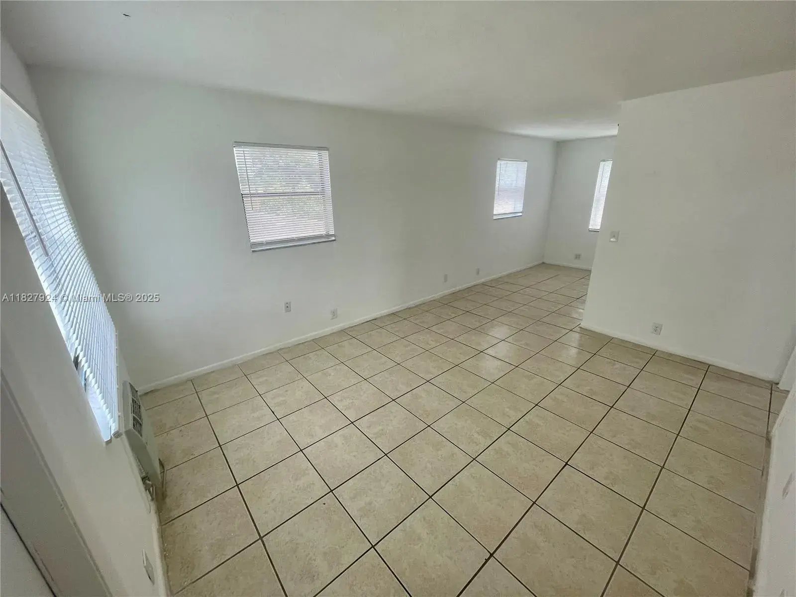 726 21st St # 4, West Palm Beach FL 33407