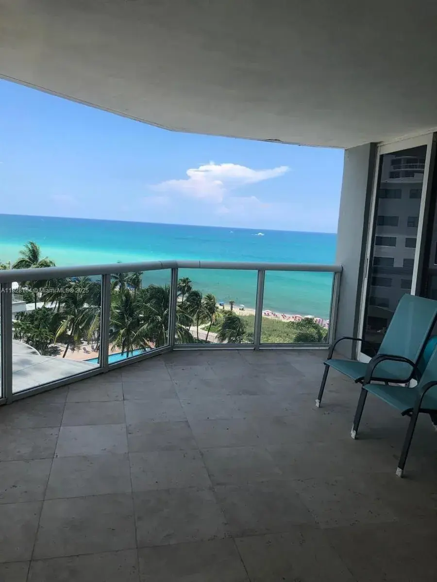 2 bedroom 2 bath for rent at 6301 Collins Ave # 908, Miami Beach FL 33141