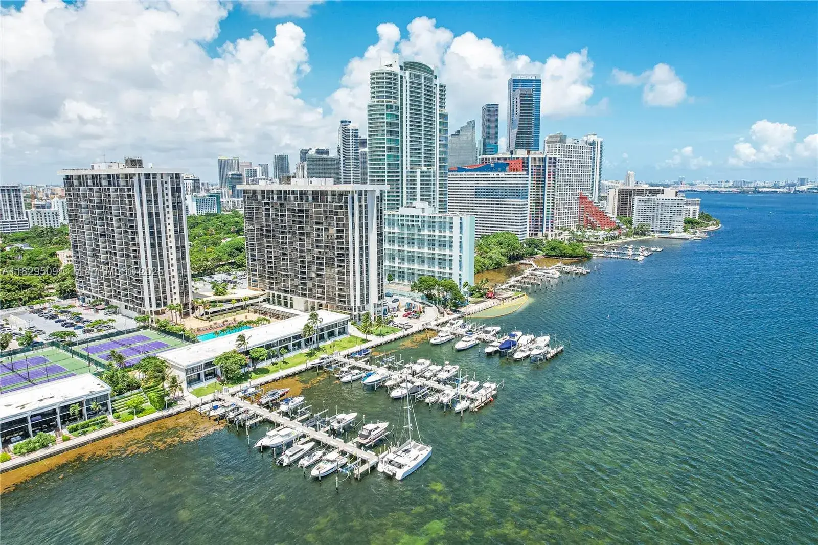 1901 Brickell Ave Slips 29A, Miami FL 33129