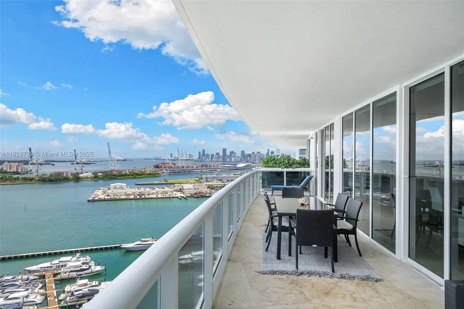 2 bedroom 2 bath for rent at 400 Alton Rd # 2208, Miami Beach FL 33139
