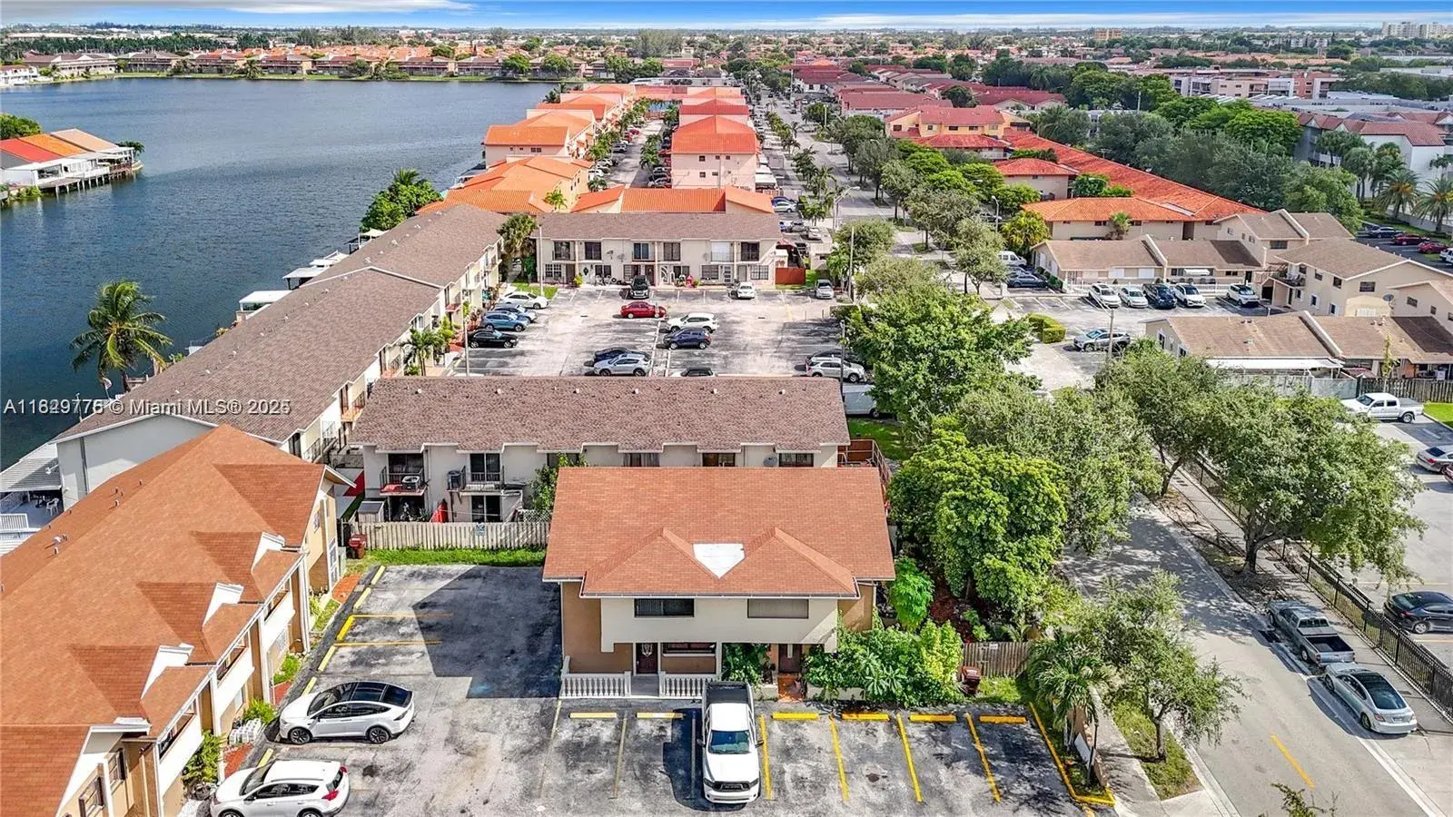3 bedroom 2 bath Residential for sale at 5350 W 26th Ave # 118, Hialeah FL 33016