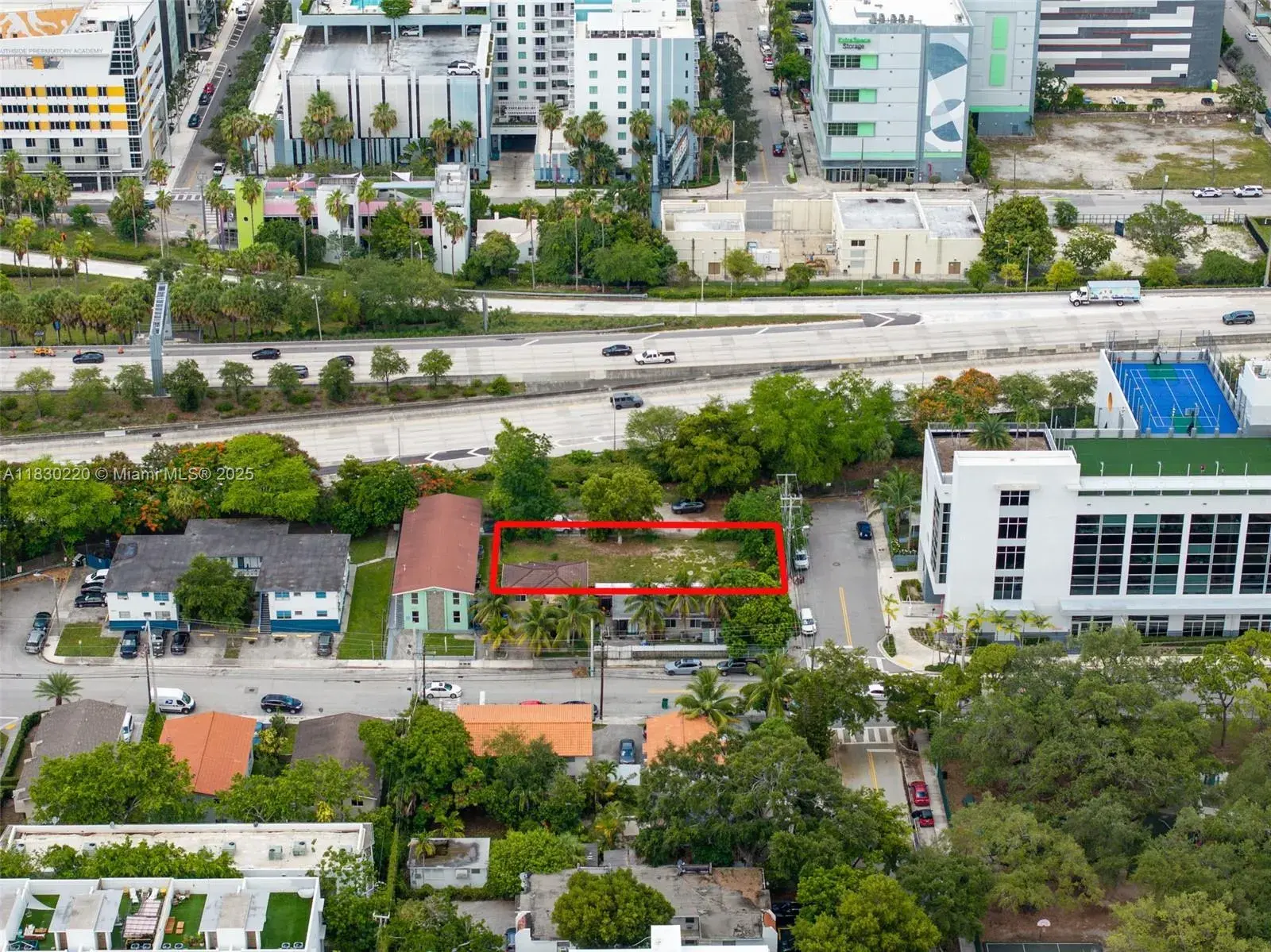 367 SW 11th St, Miami FL 33130