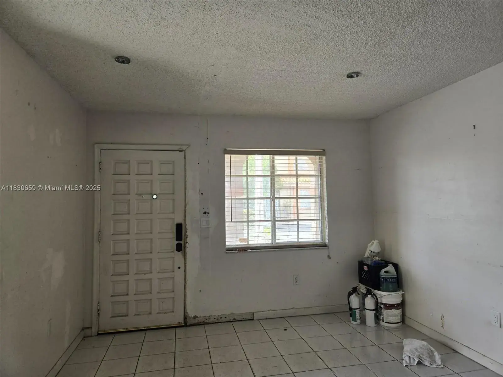 2277 W 69th St # 2277A, Hialeah FL 33016