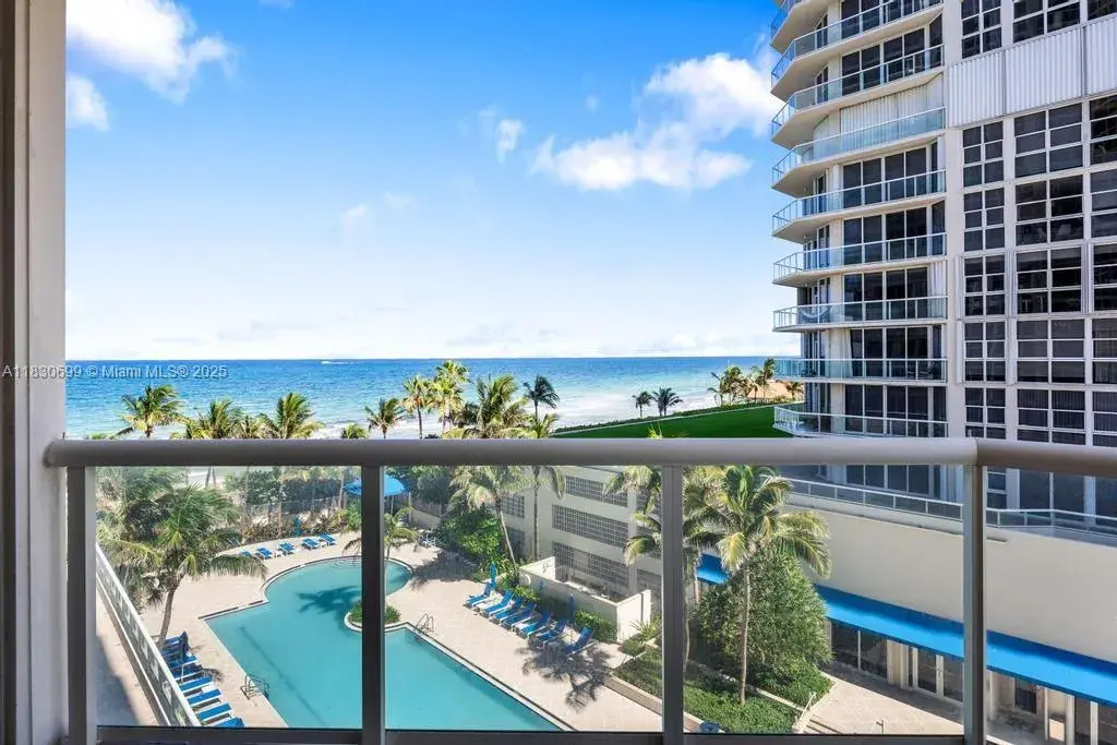 3 bedroom 2 bath Residential for sale at 6051 N Ocean Dr # 502, Hollywood FL 33019