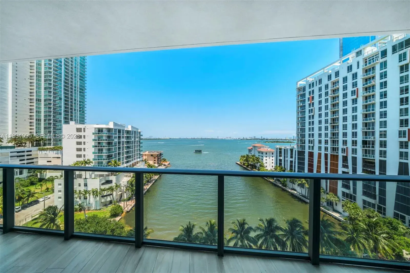 2 bedroom 2 bath Residential for sale at 460 NE 28th St # 805, Miami FL 33137