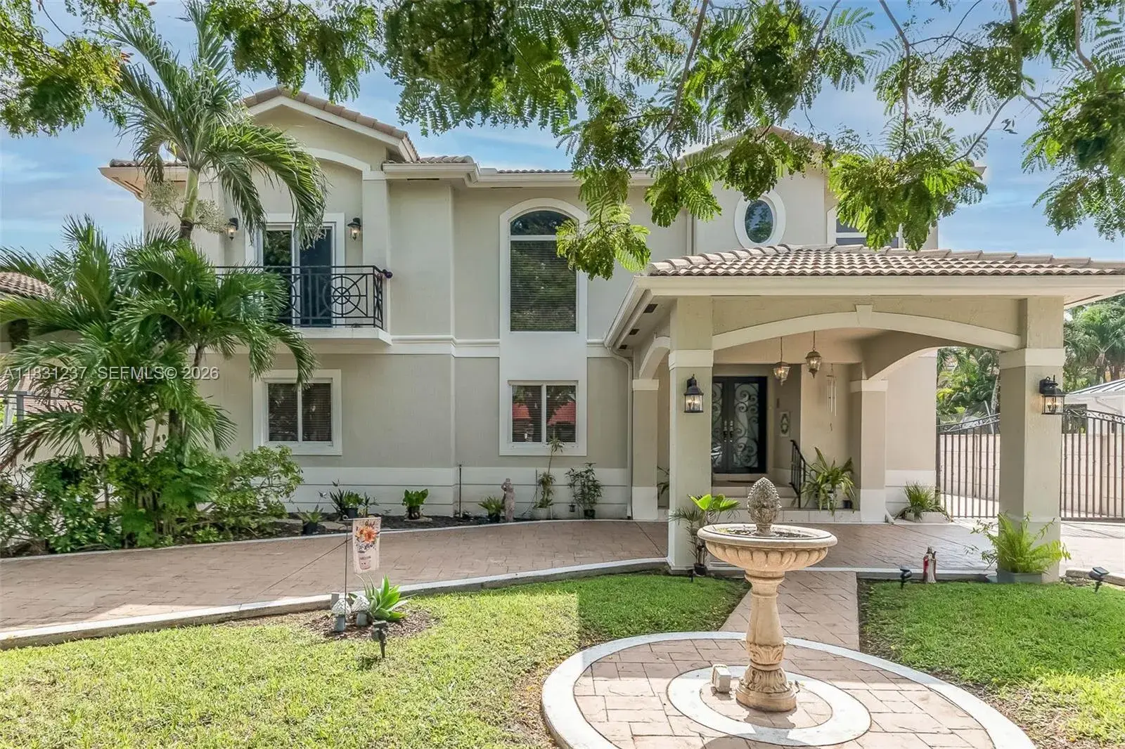 4 bedroom 3 bath Residential for sale at 4665 SW 159th Ct, Miami FL 33185