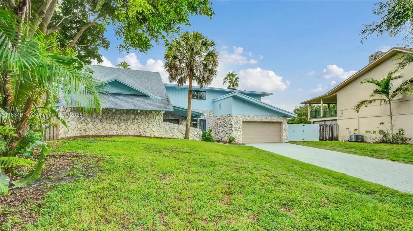540 SW 101st Ave, Plantation FL 33324
