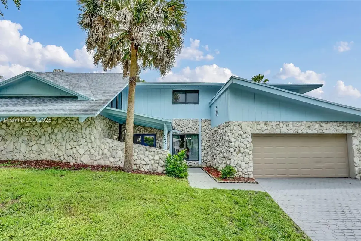 540 SW 101st Ave, Plantation FL 33324