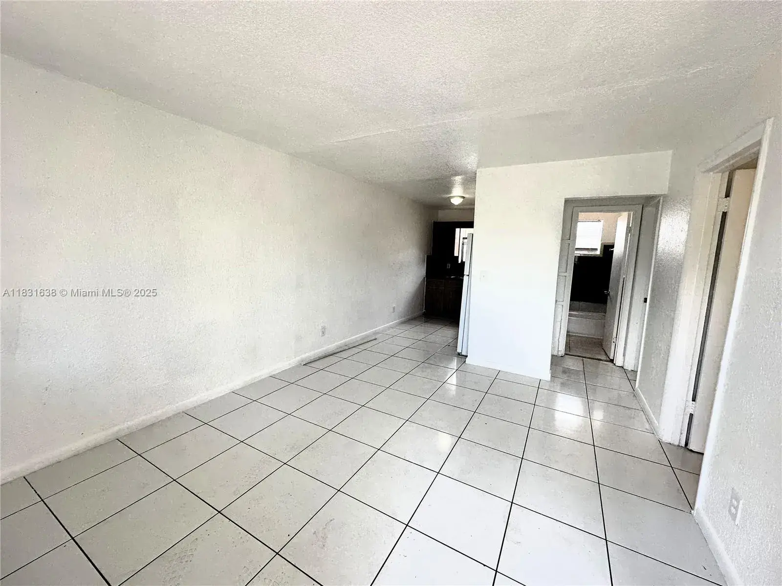 701 NW 7th Ave # 8, Hallandale Beach FL 33009