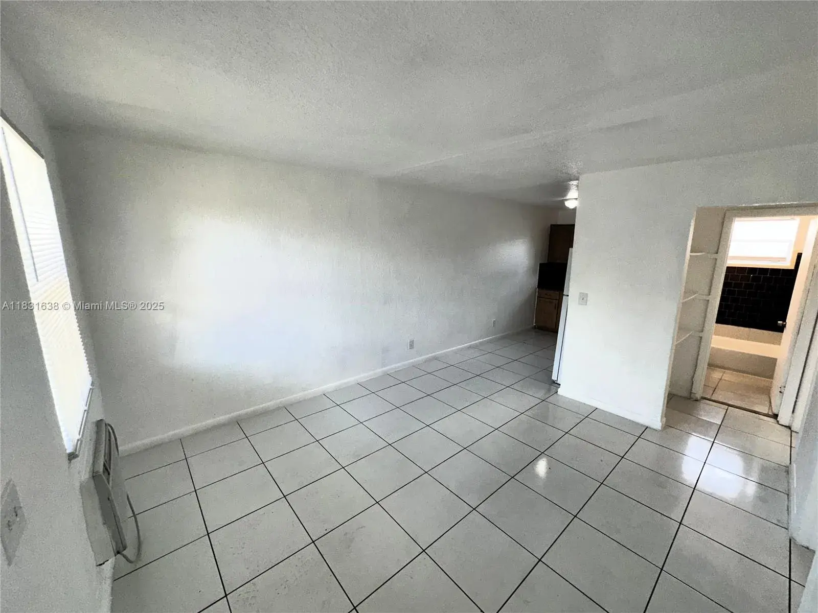 701 NW 7th Ave # 8, Hallandale Beach FL 33009