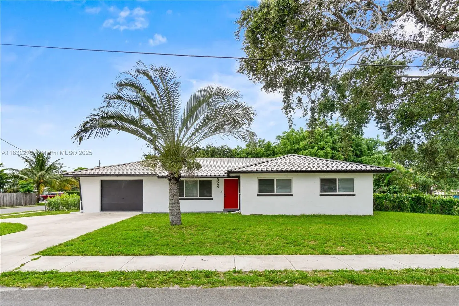 3 bedroom 2 bath Residential for sale at 524 NW 7th Ct, Boynton Beach FL 33426