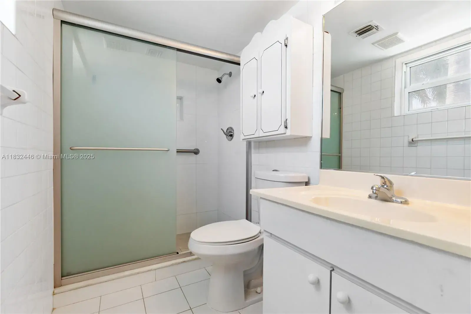 3135 S Ocean Dr # 230, Hallandale Beach FL 33009