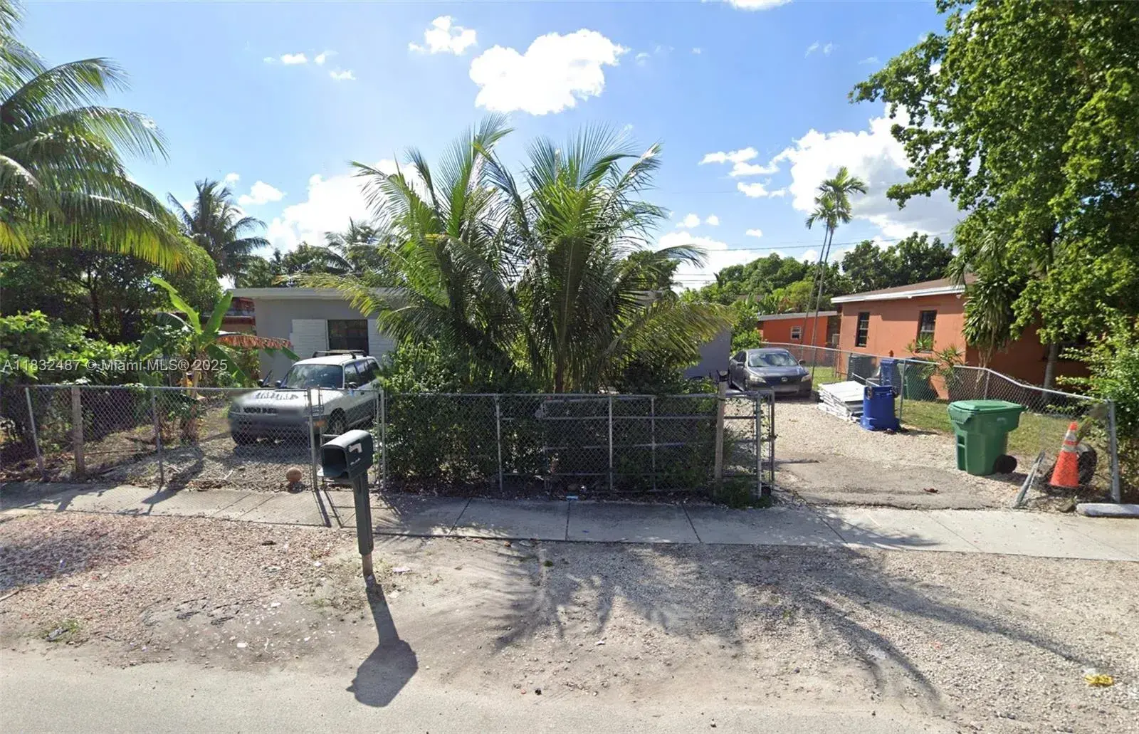 3 bedroom 1 bath Residential for sale at 334 NW 108th Ter, Miami FL 33168