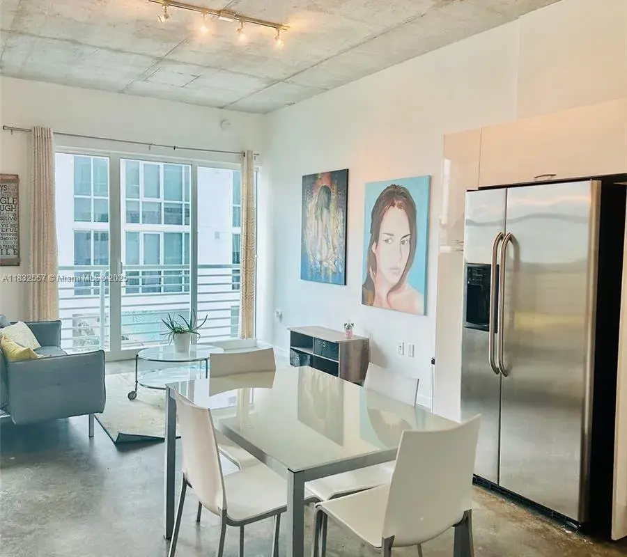 133 NE 2 AV # 1503, Miami FL 33132