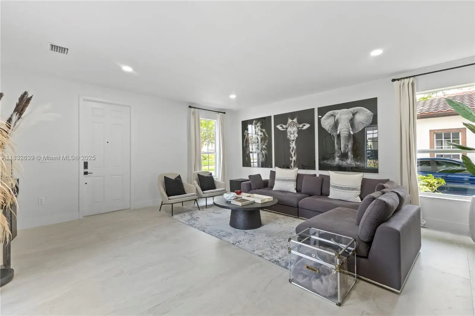 9037 SW 170th Pl, Miami FL 33196