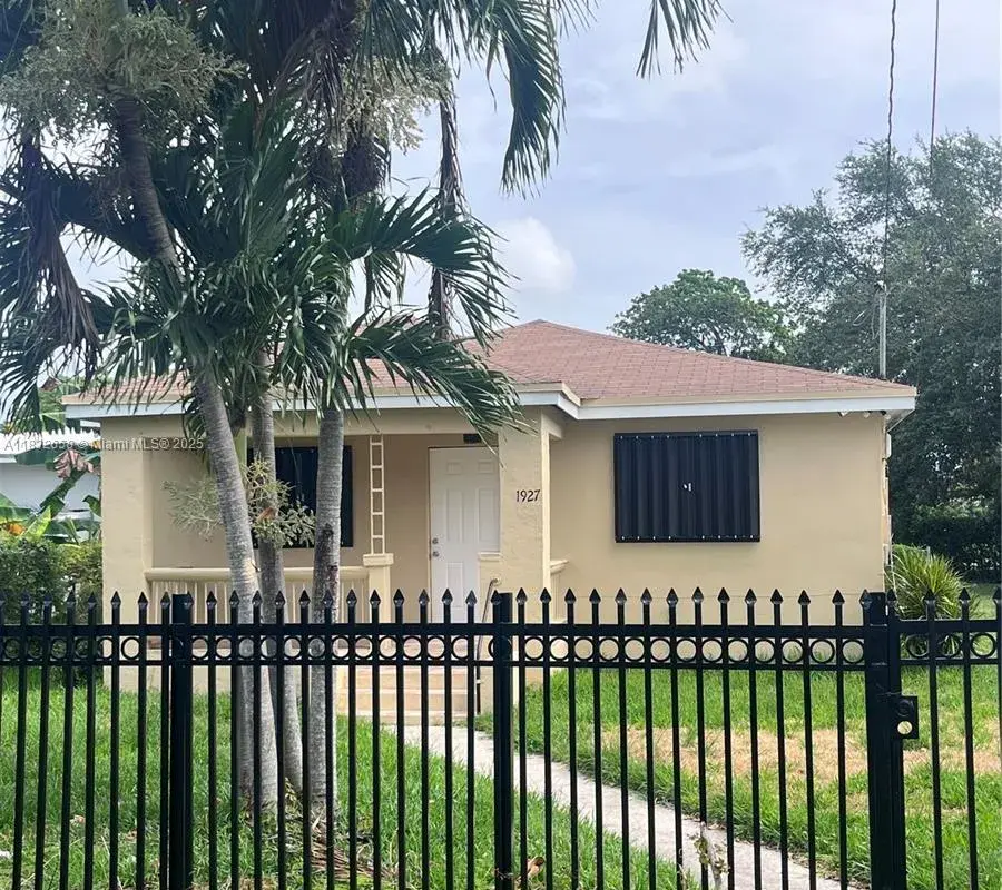 1927 NW 64 st, Miami FL 33147