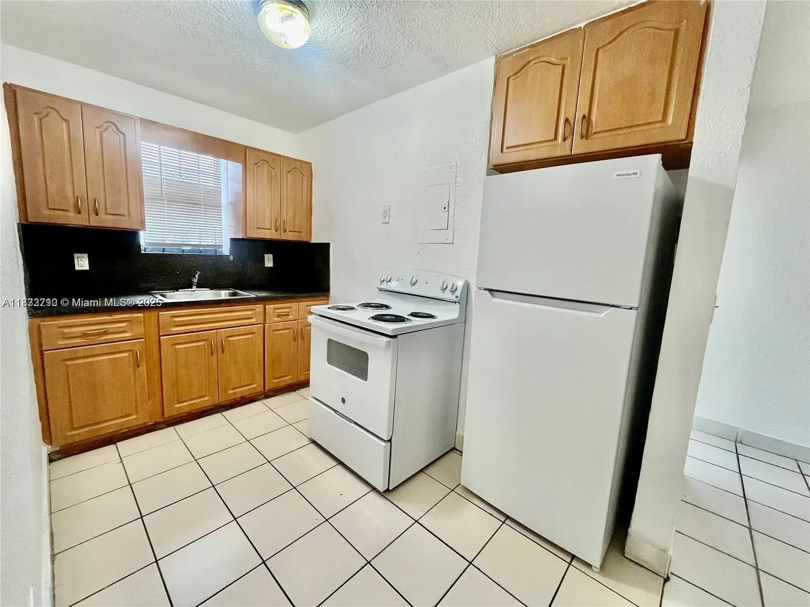 701 NW 7th Ave # 7, Hallandale Beach FL 33009