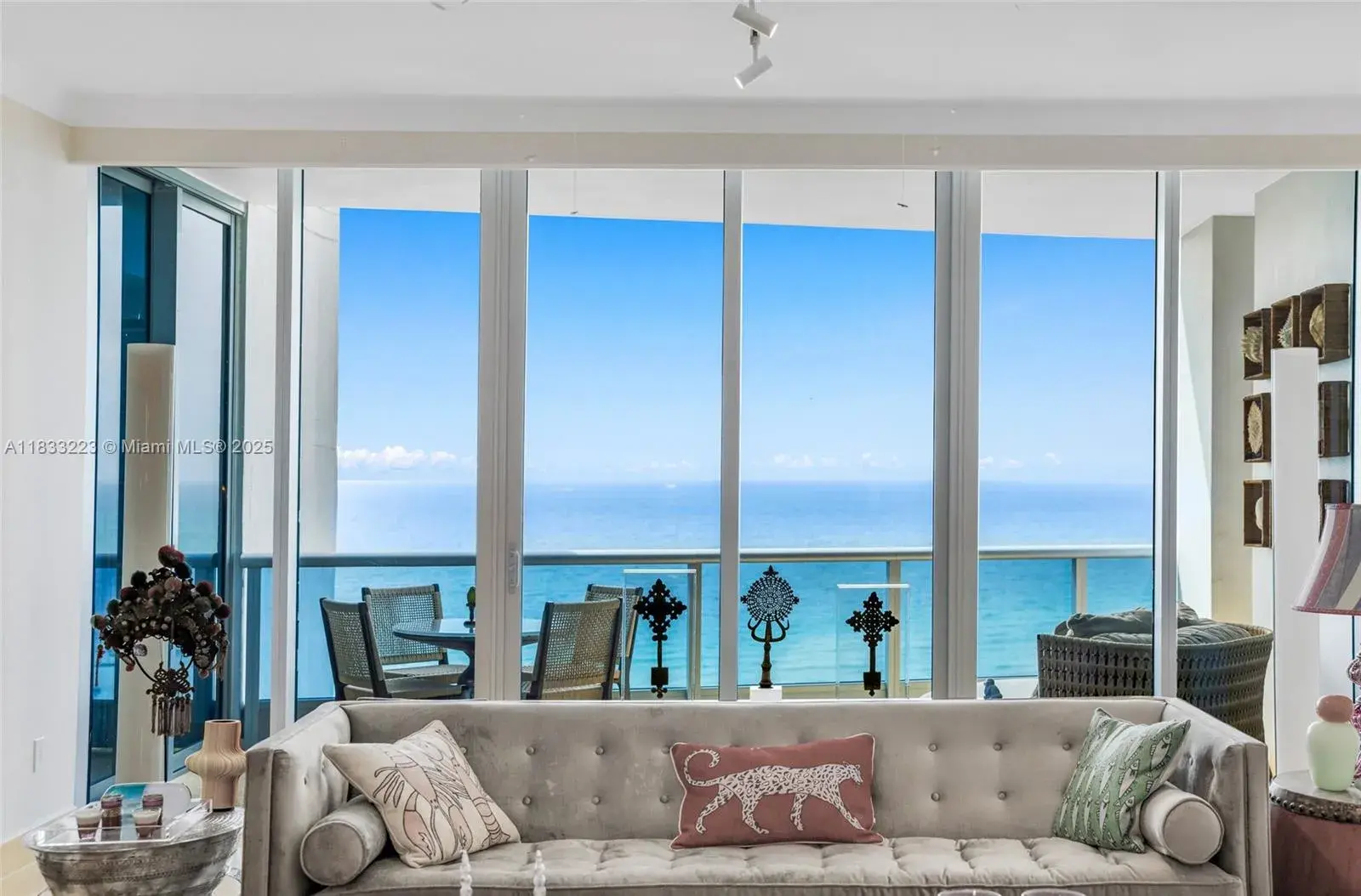 5959 Collins Ave # 1404, Miami Beach FL 33140