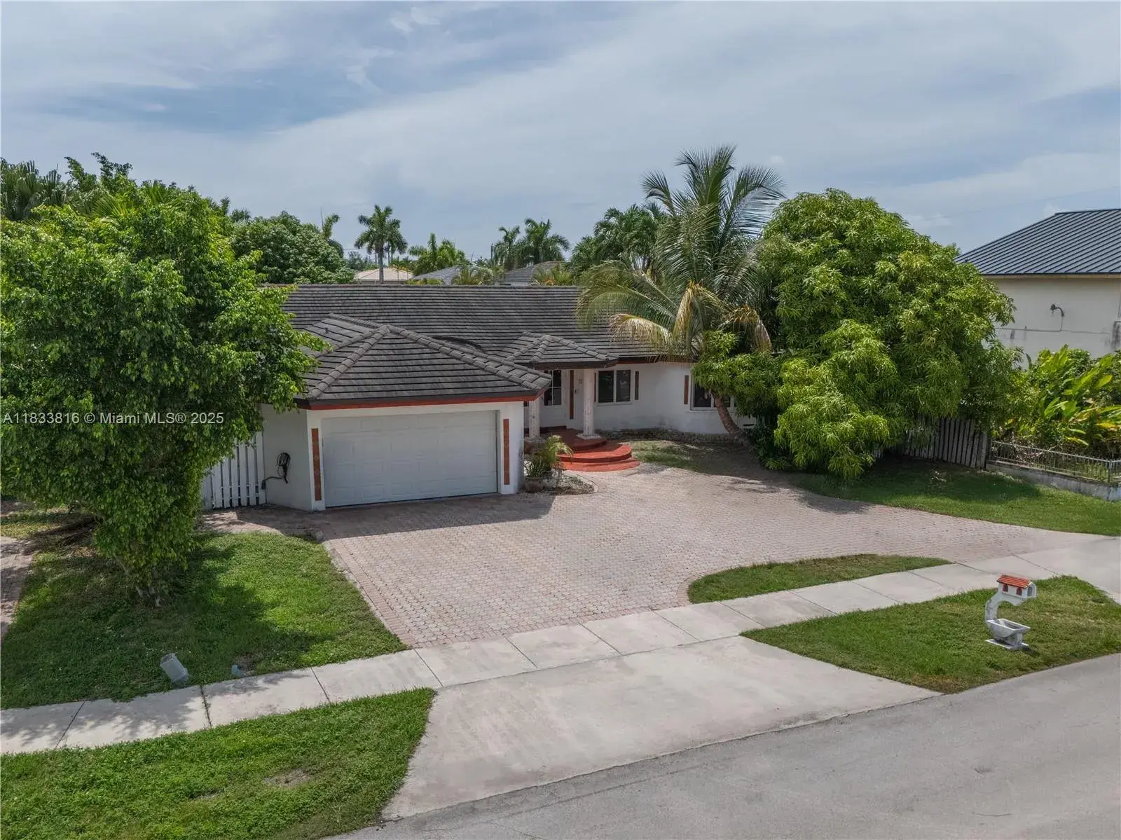 4 bedroom 3 bath Residential for sale at 3161 SW 138th Ave, Miami FL 33175