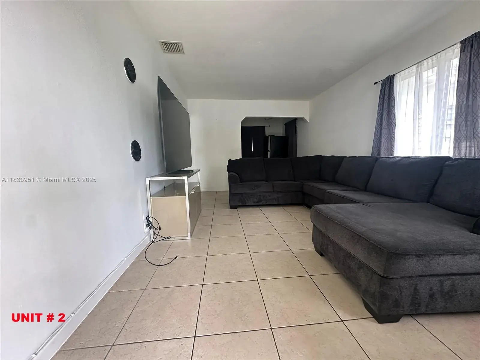 809 NE 2nd St # 2, Hallandale Beach FL 33009