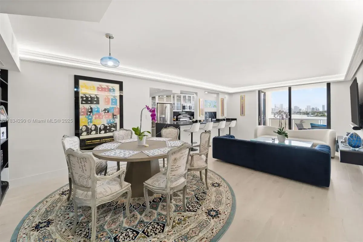 9 Island Ave # 406, Miami Beach FL 33139