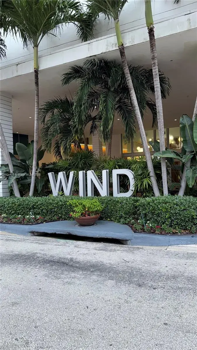 350 S Miami Ave # 303, Miami FL 33130