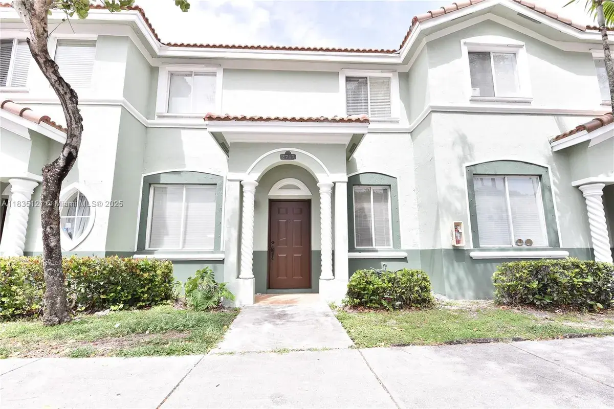 2717 SE 15th Rd # 107, Homestead FL 33035