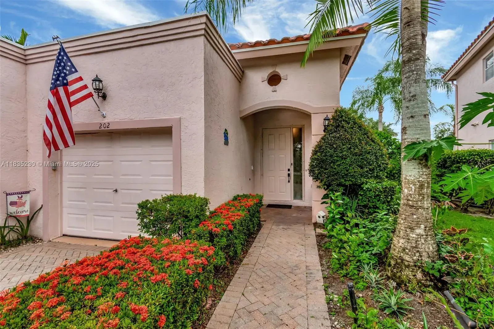 3 bedroom 2 bath Residential for sale at 8018 Aberdeen Dr # 202, Boynton Beach FL 33472