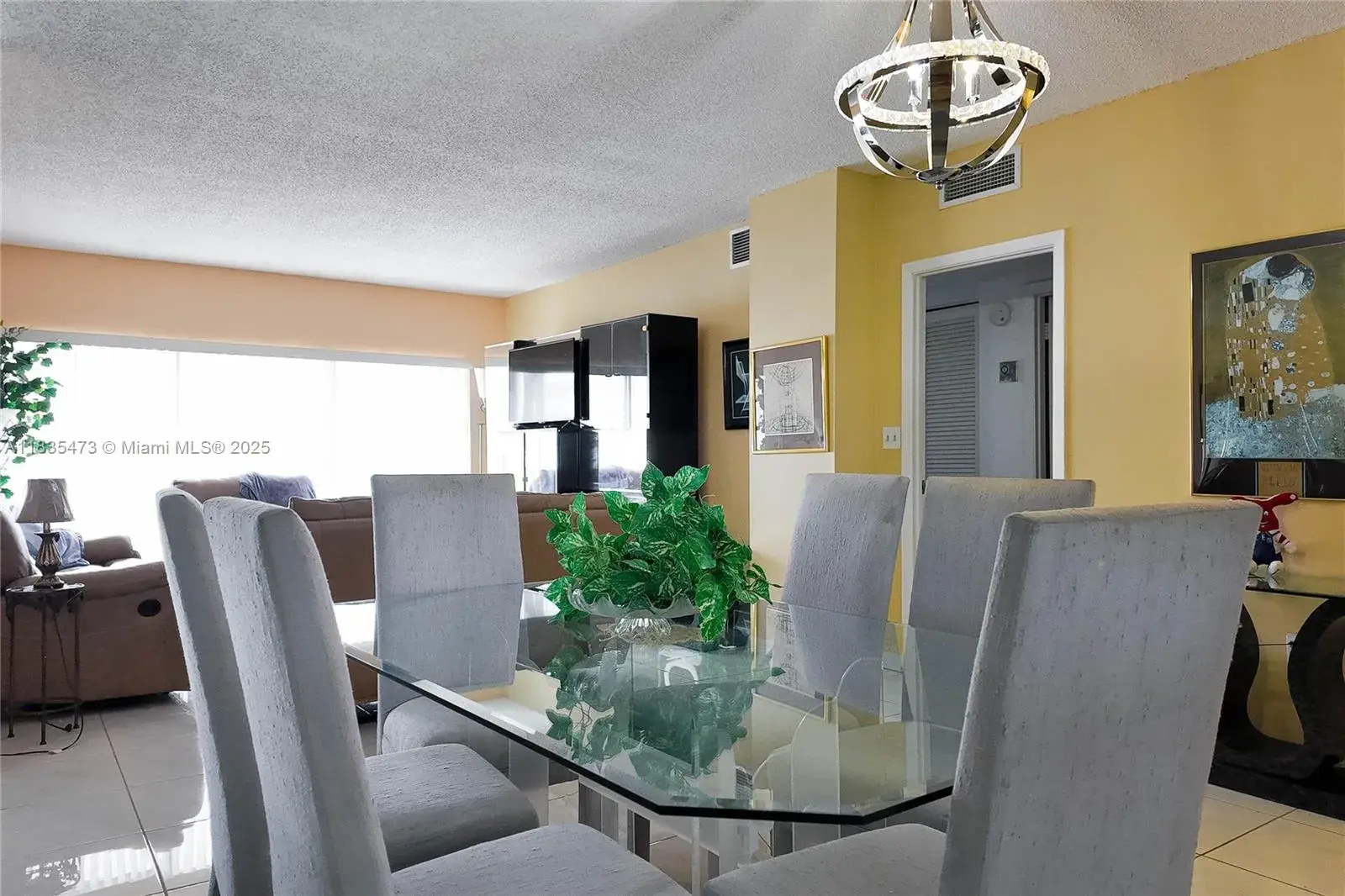 1985 S Ocean Dr # 10D, Hallandale Beach FL 33009