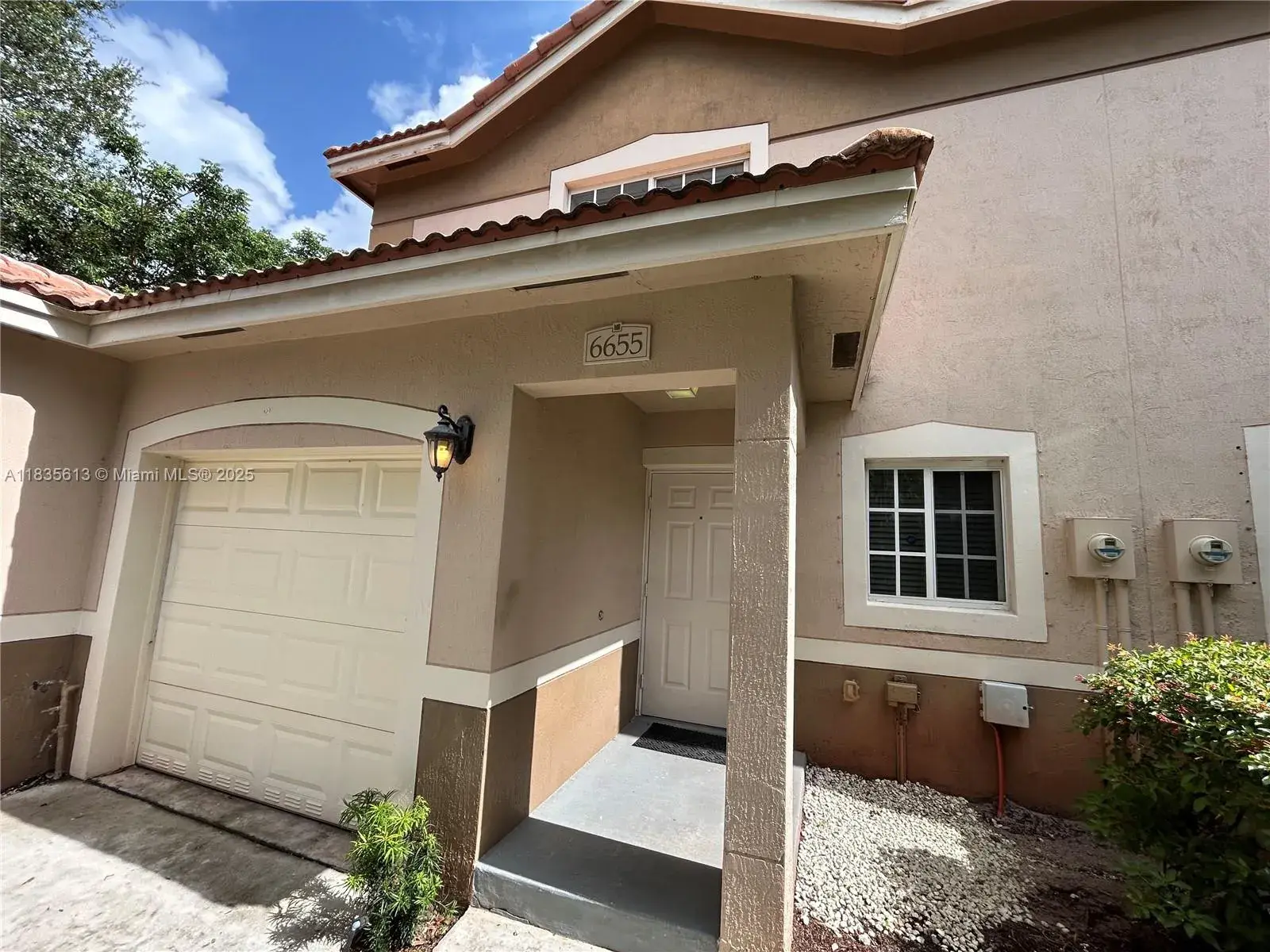 6655 Old Farm Trl, Boynton Beach FL 33437