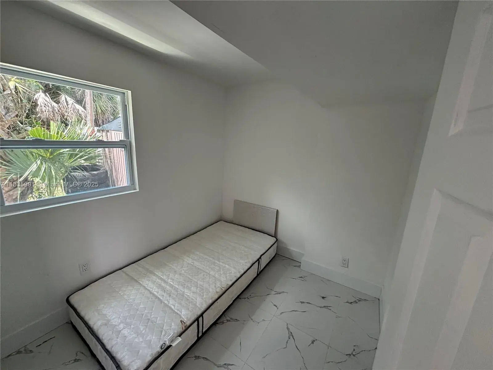 729 NW 19th Ave REAR, Fort Lauderdale FL 33311