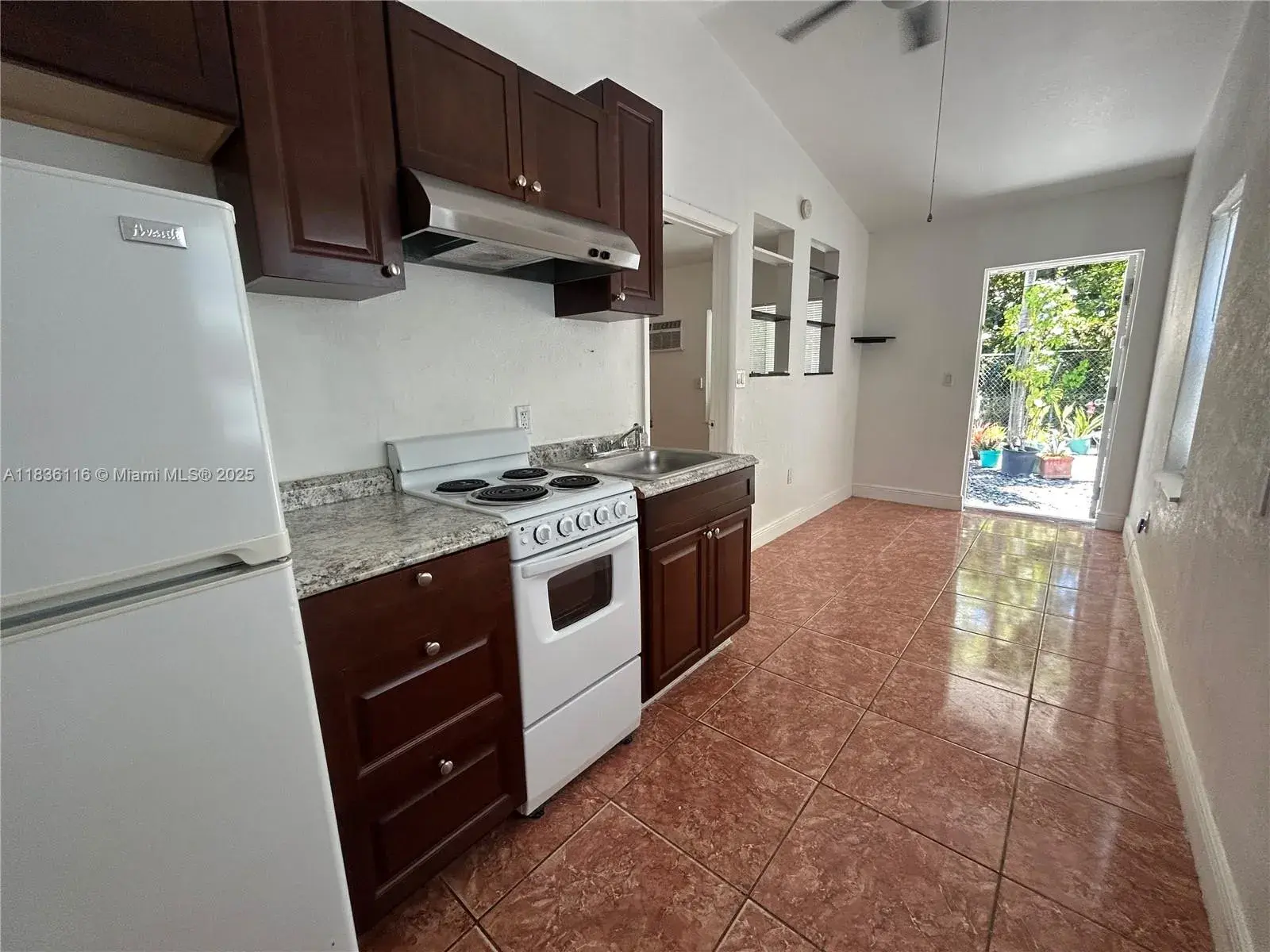110 NE 56th St # 114, Miami FL 33137