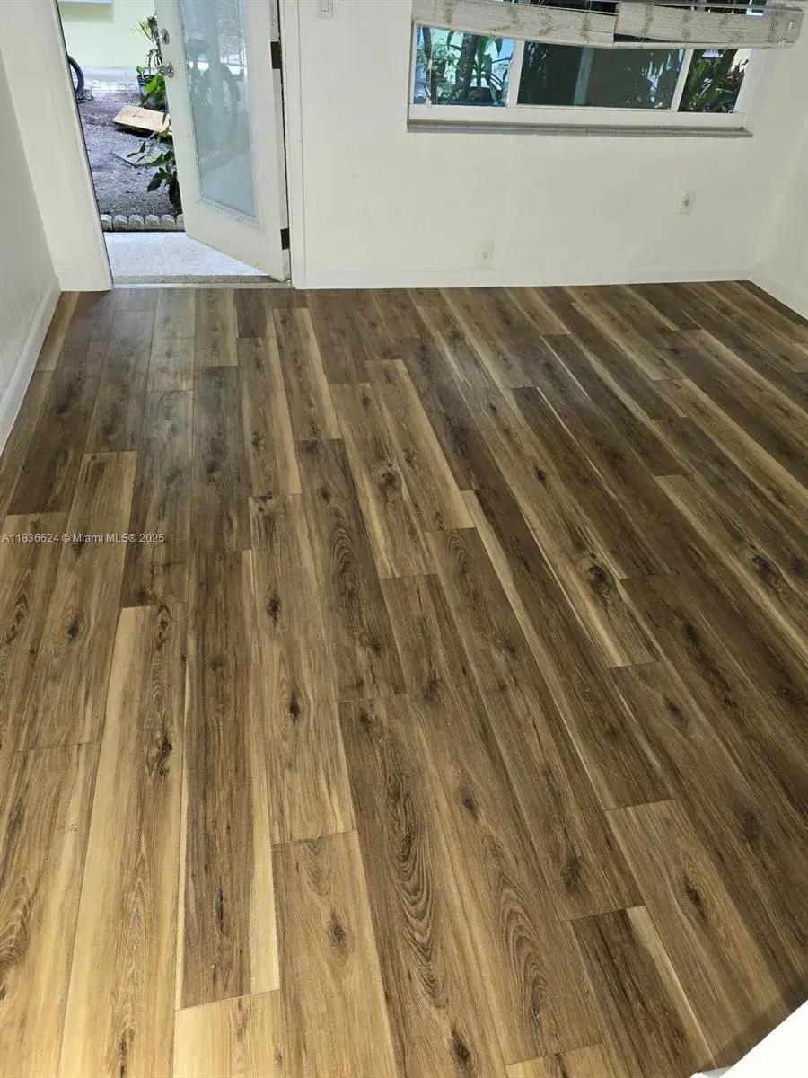 655 Meridian Ave # 2, Miami Beach FL 33139