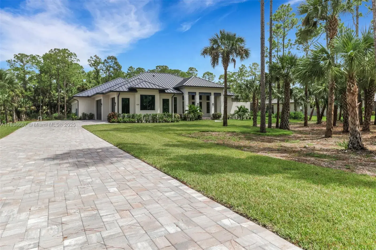 5 bedroom 4 bath Residential for sale at 524 13th St Sw, Naples FL 34117