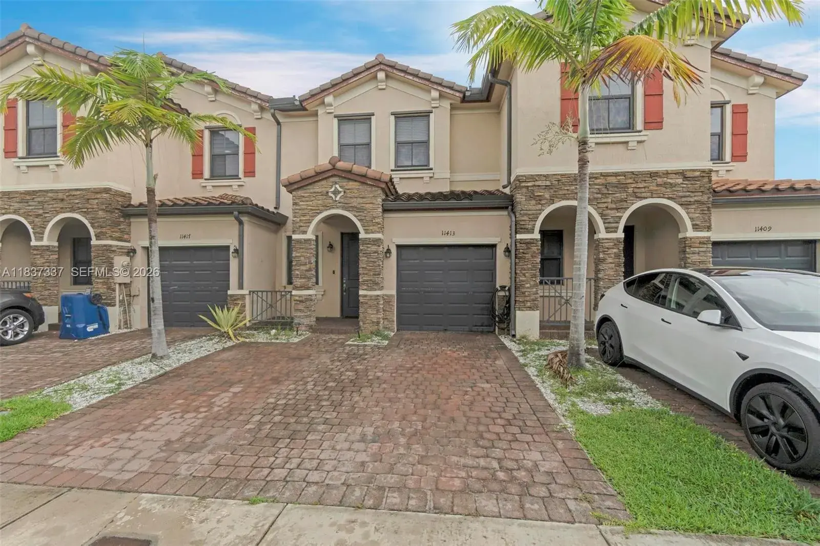 11413 SW 253rd St, Homestead FL 33032