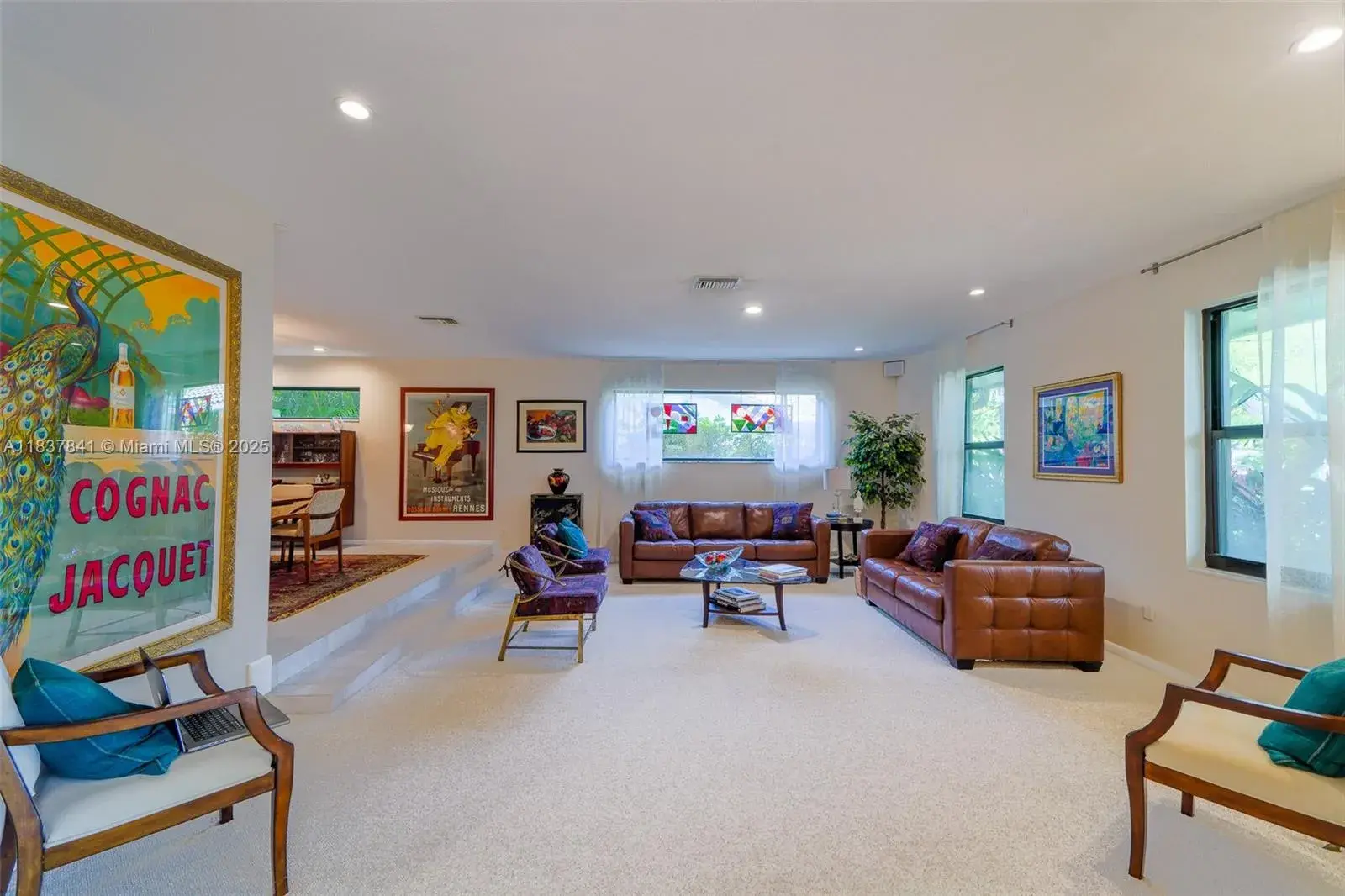 20340 NE 21st Ave, Miami FL 33179