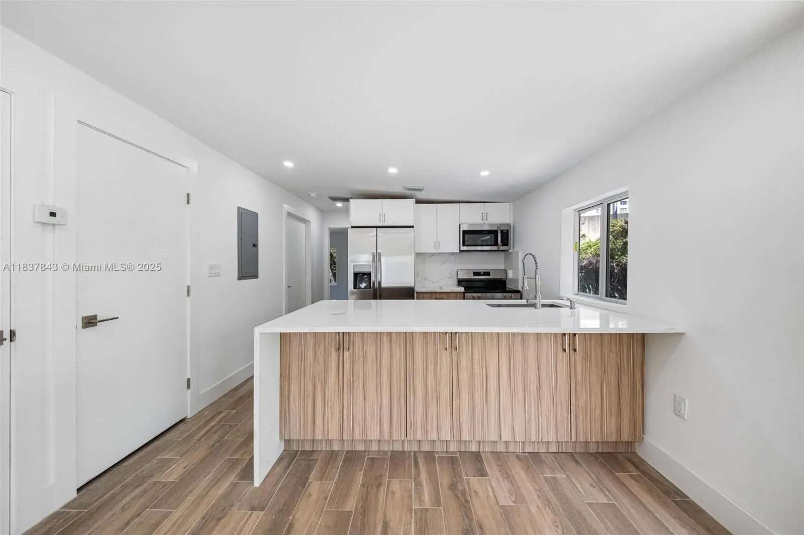 5900 NW 5th Ct, Miami FL 33127