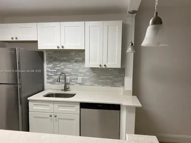 2 bedroom 2 bath Residential Lease for rent at 550 SW 2nd Ave # 1210, Boca Raton FL 33432