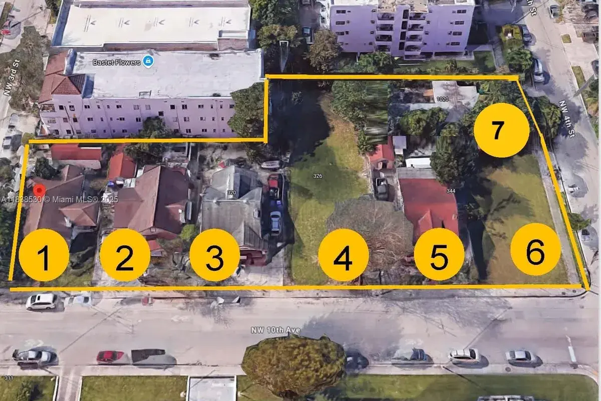 1020 NW 4th St, Miami FL 33128