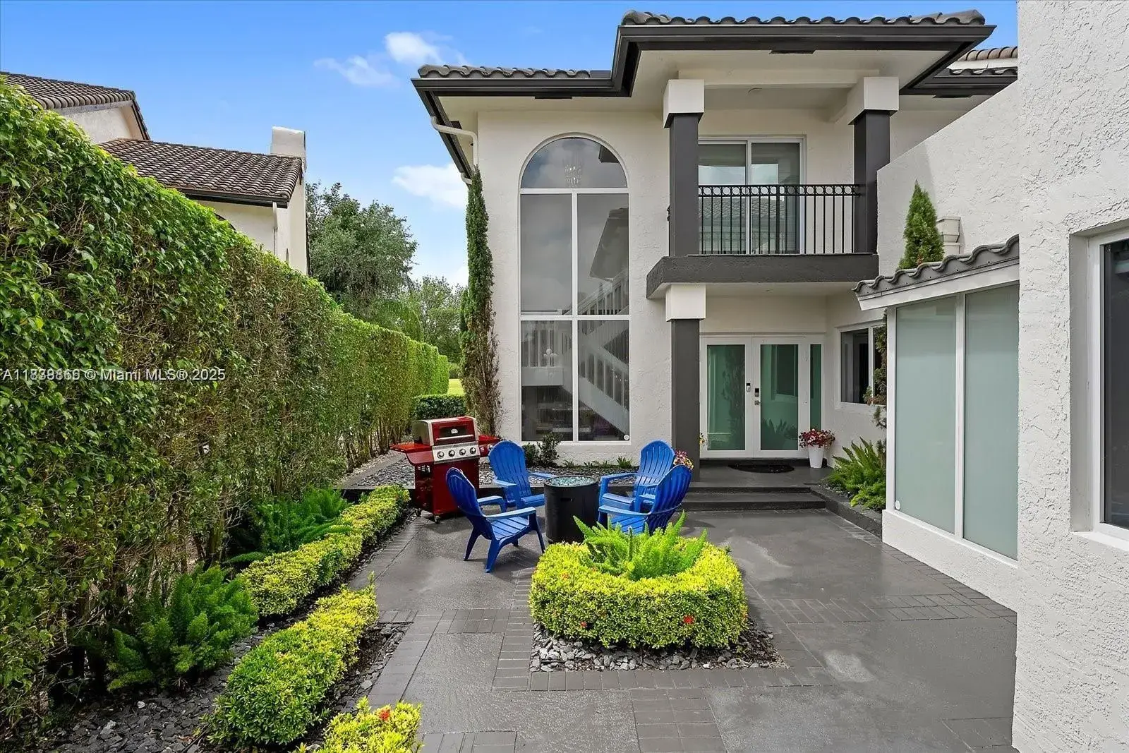 22818 El Dorado Dr, Boca Raton FL 33433