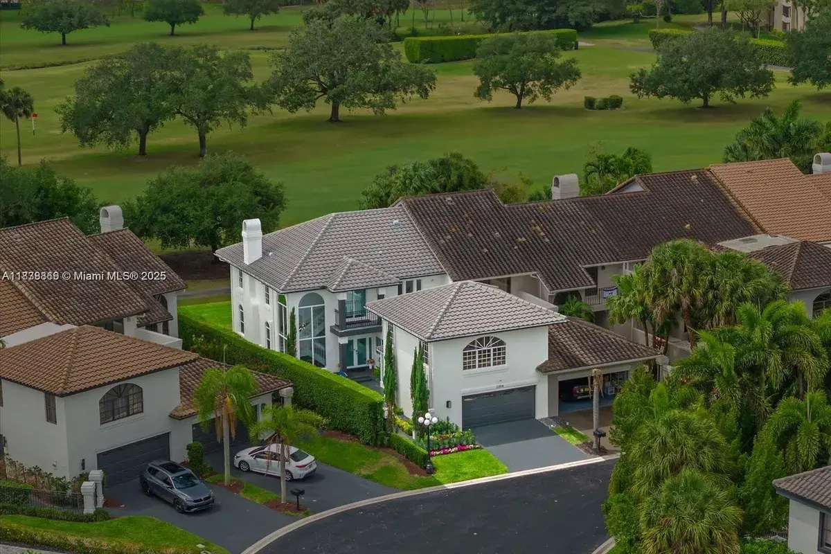 22818 El Dorado Dr, Boca Raton FL 33433