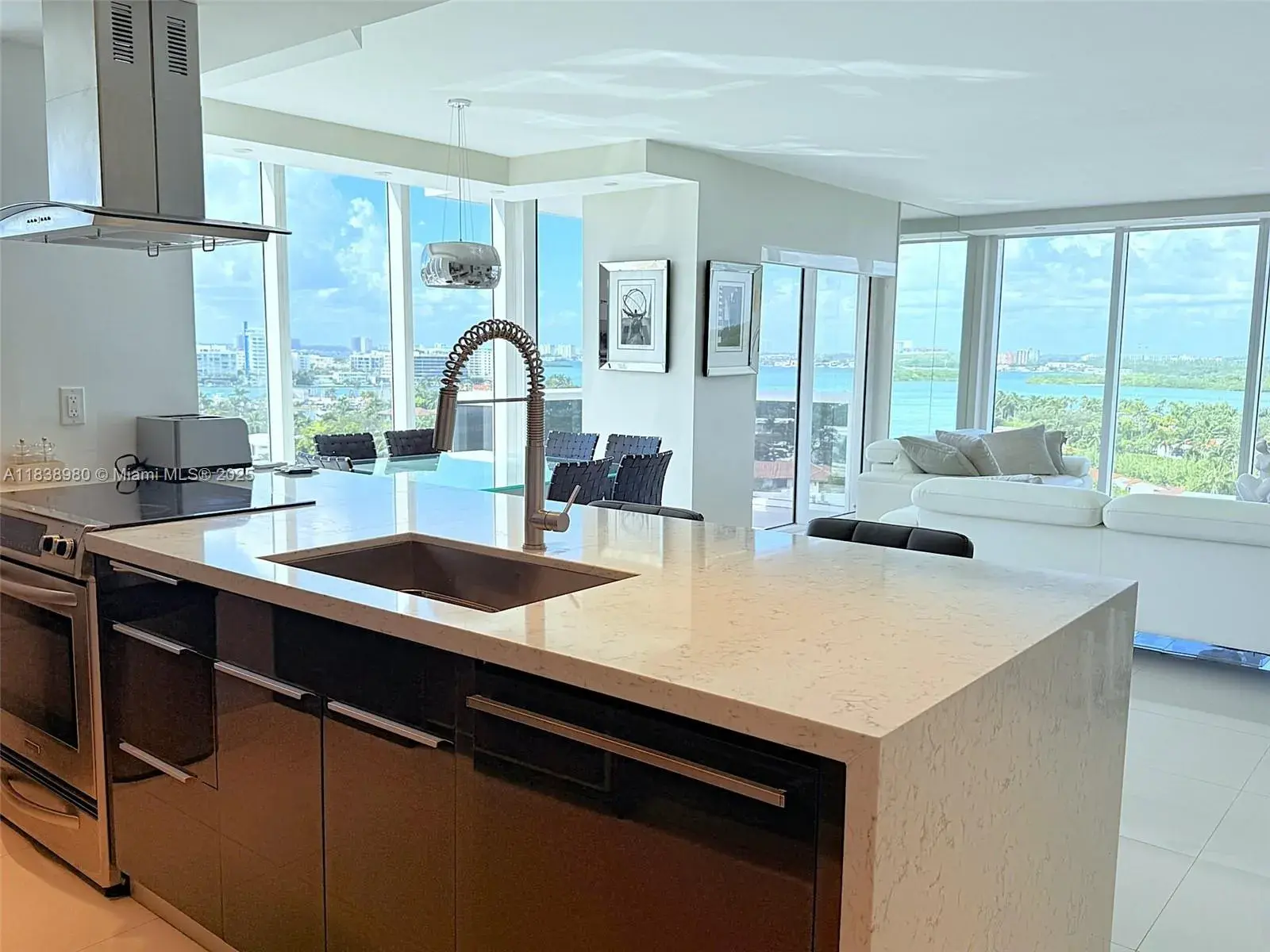 10275 Collins Ave # 1022, Bal Harbour FL 33154