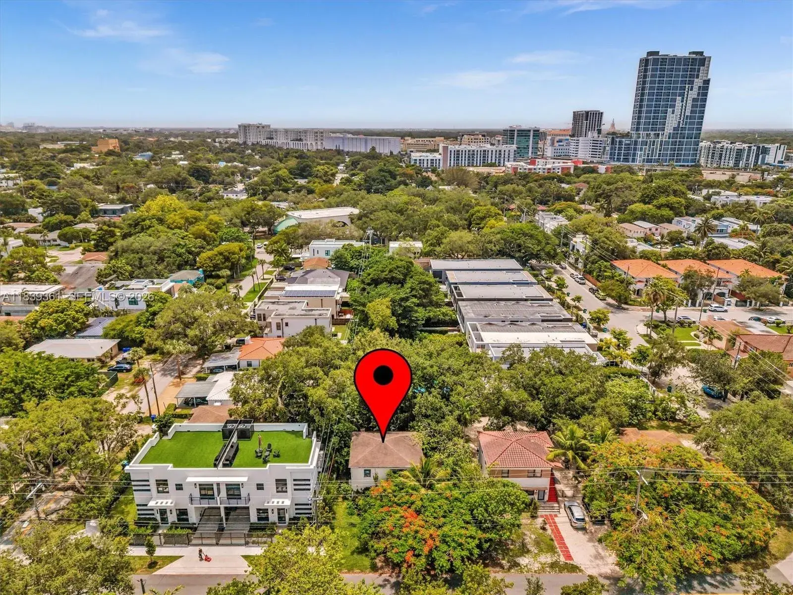 Residential Income for sale at 3210 E Elizabeth St, Miami FL 33133
