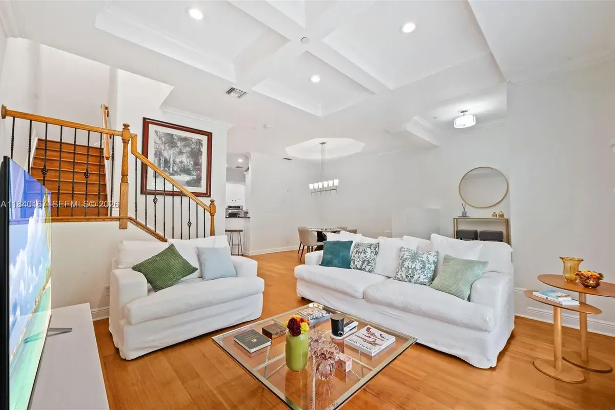 400 NE 69th Cir, Boca Raton FL 33487