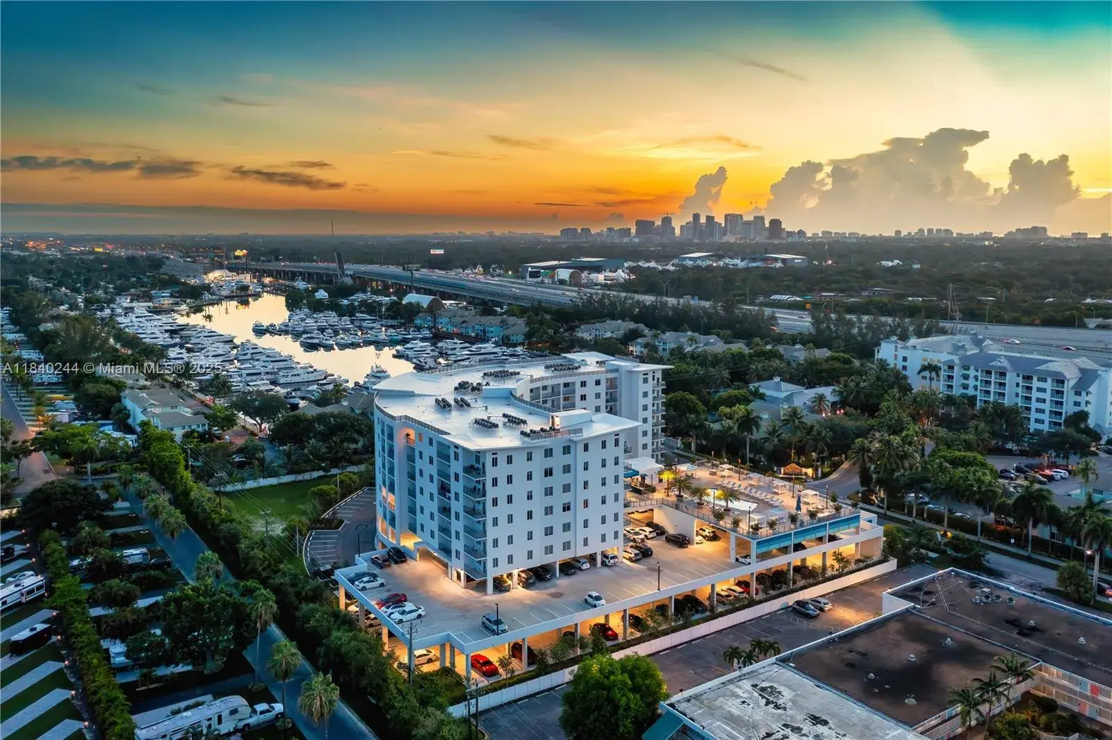 2500 SW 22nd Ter # 814, Fort Lauderdale FL 33312