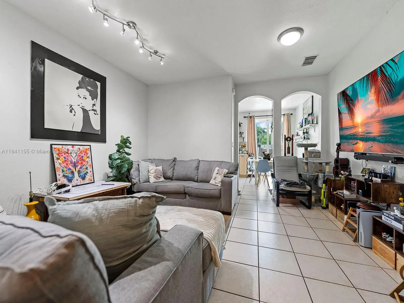 5400 NW 107th Ave # 401, Doral FL 33178